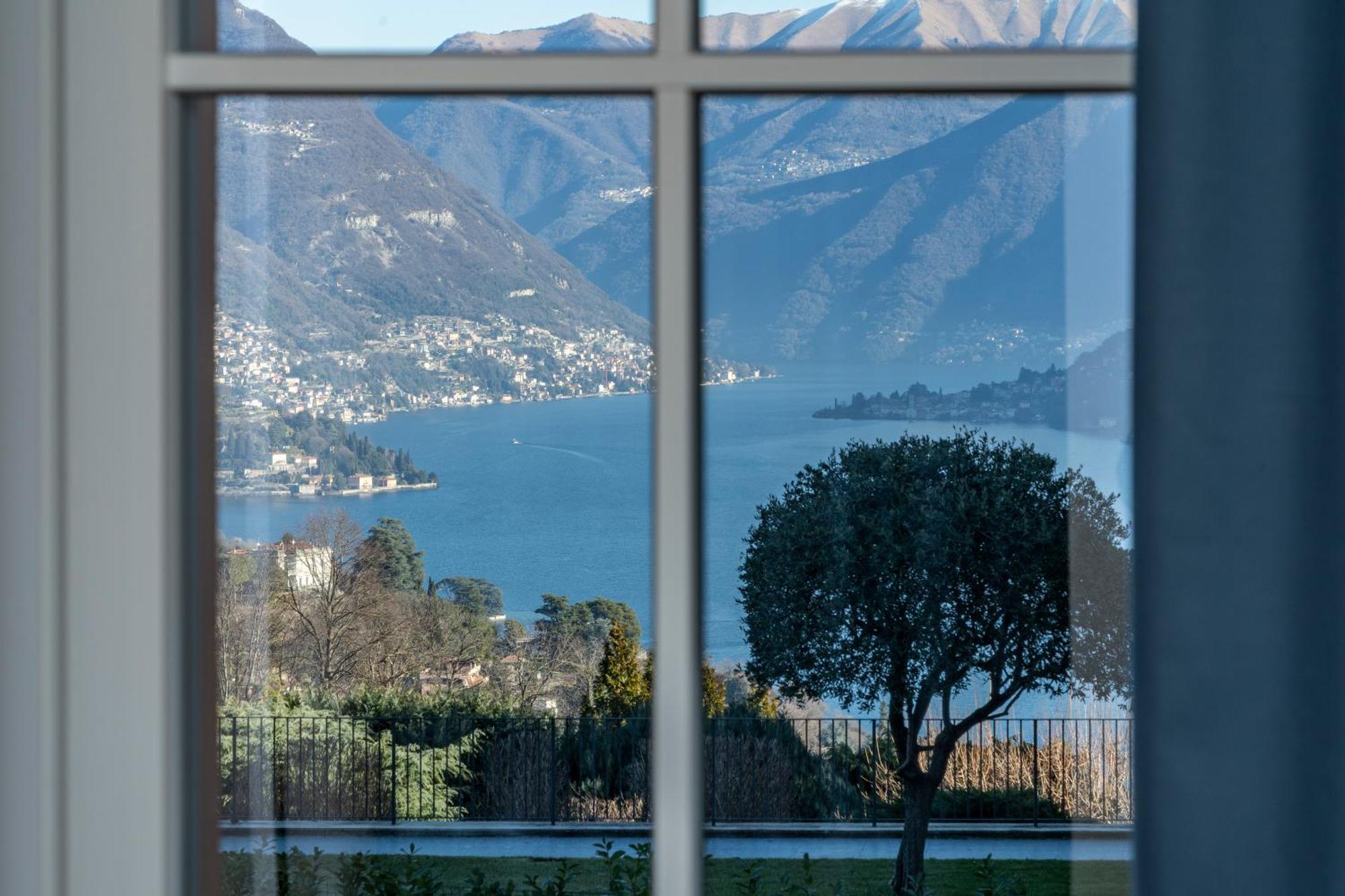 Alex'S Luxury Lake View Apt Pool And Tennis Como Bagian luar foto